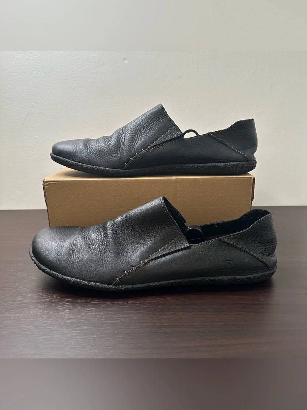 Born Black Leather Minimalist Slip-On Casual Shoes Round Toe Men's 11.5 EU 45.5